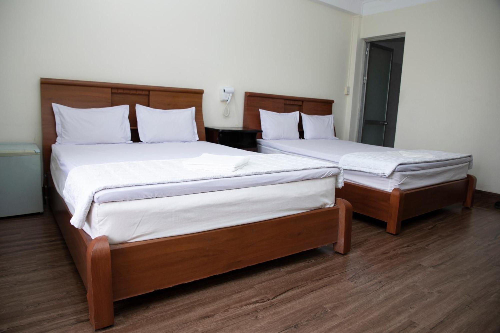 Ngoc Ha Hotel 1 Kieu Son Bagian luar foto